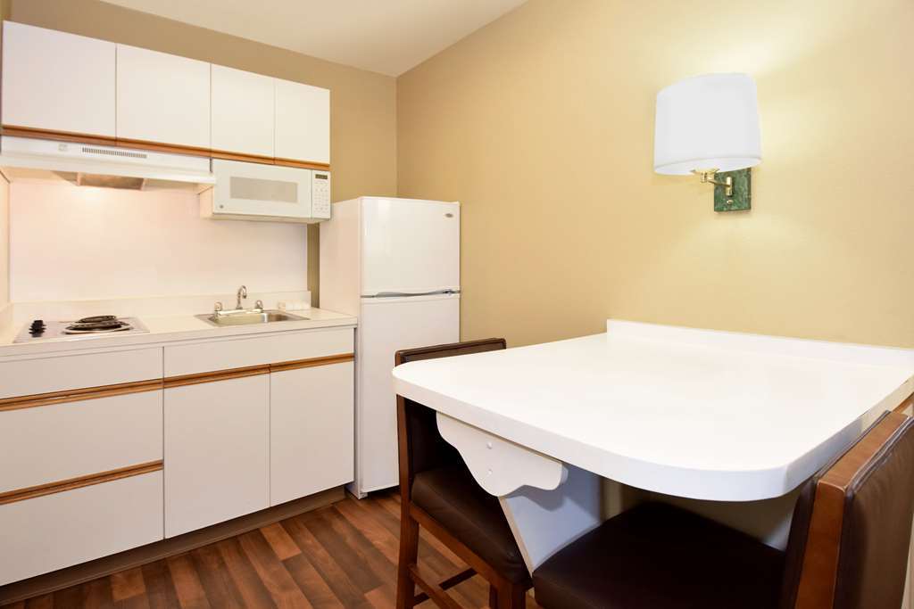 Economy Suites Dtc 덴버 객실 사진