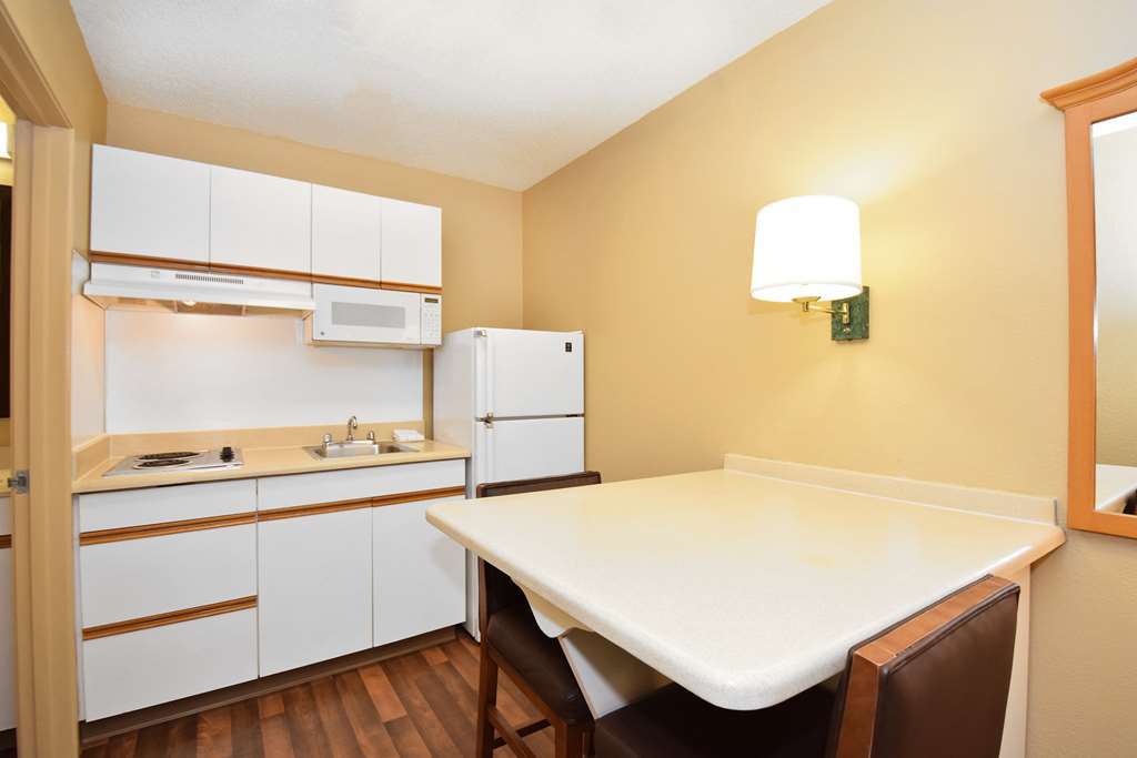 Economy Suites Dtc 덴버 객실 사진